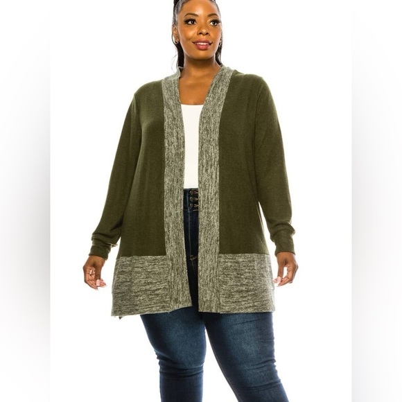 URBAN FEM Jackets & Blazers - NWT URBAN FEM Women's Plus Size Green/Grey Fleece Medium Length Coat 4X 26/28